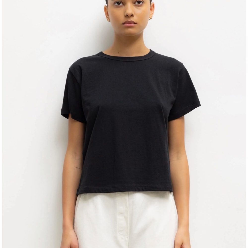 LESET Black Margo Tee Size Small